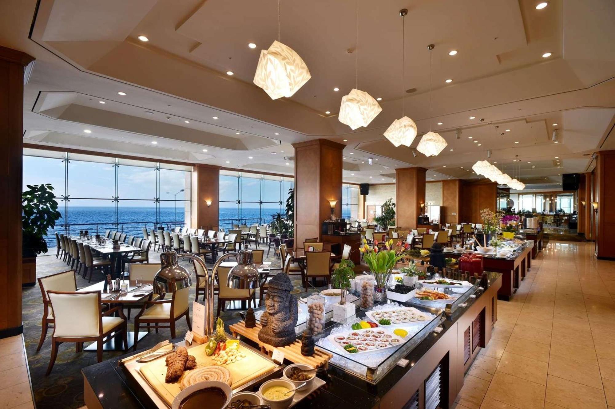 โรงแรม รามาดา พลาซ่า เจจู