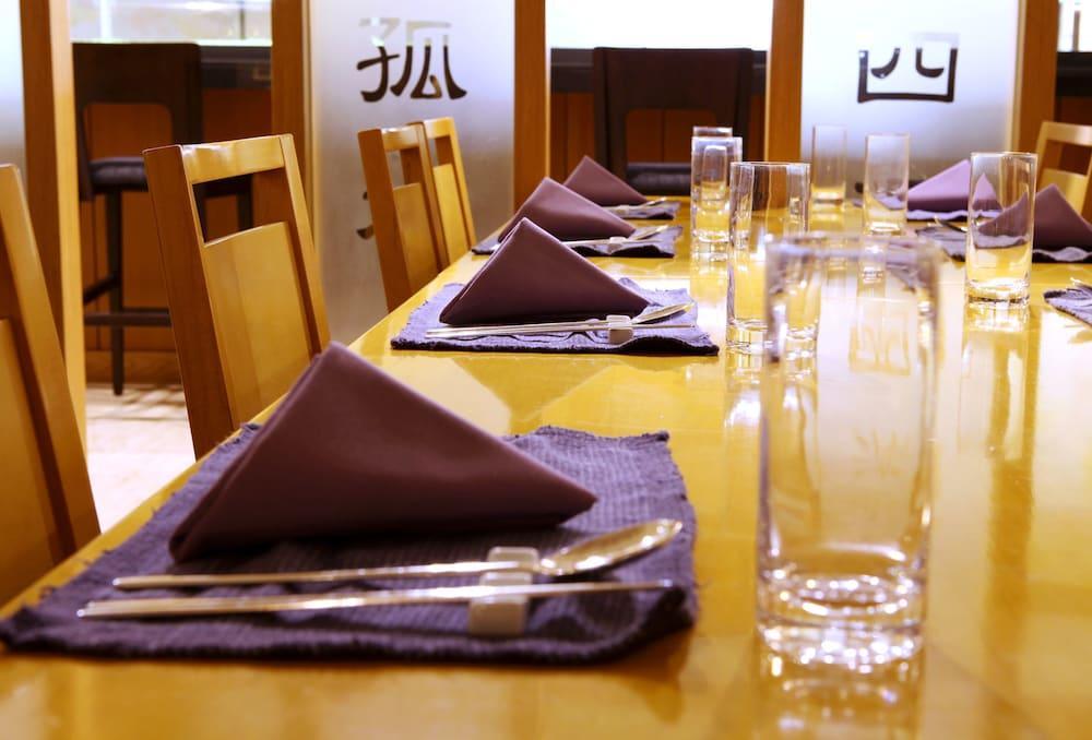 济州广场华美达酒店 5* 济州市